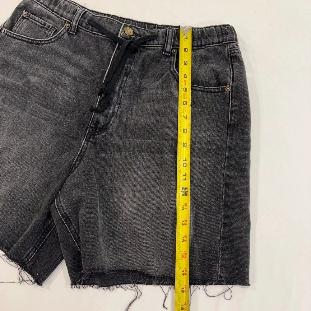 BDG Pull On Baggy Short Women Large Black Drawstring‎ Denim Raw Hem | Grunge